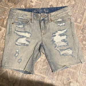 American Eagle Outfitters Distressed shorts